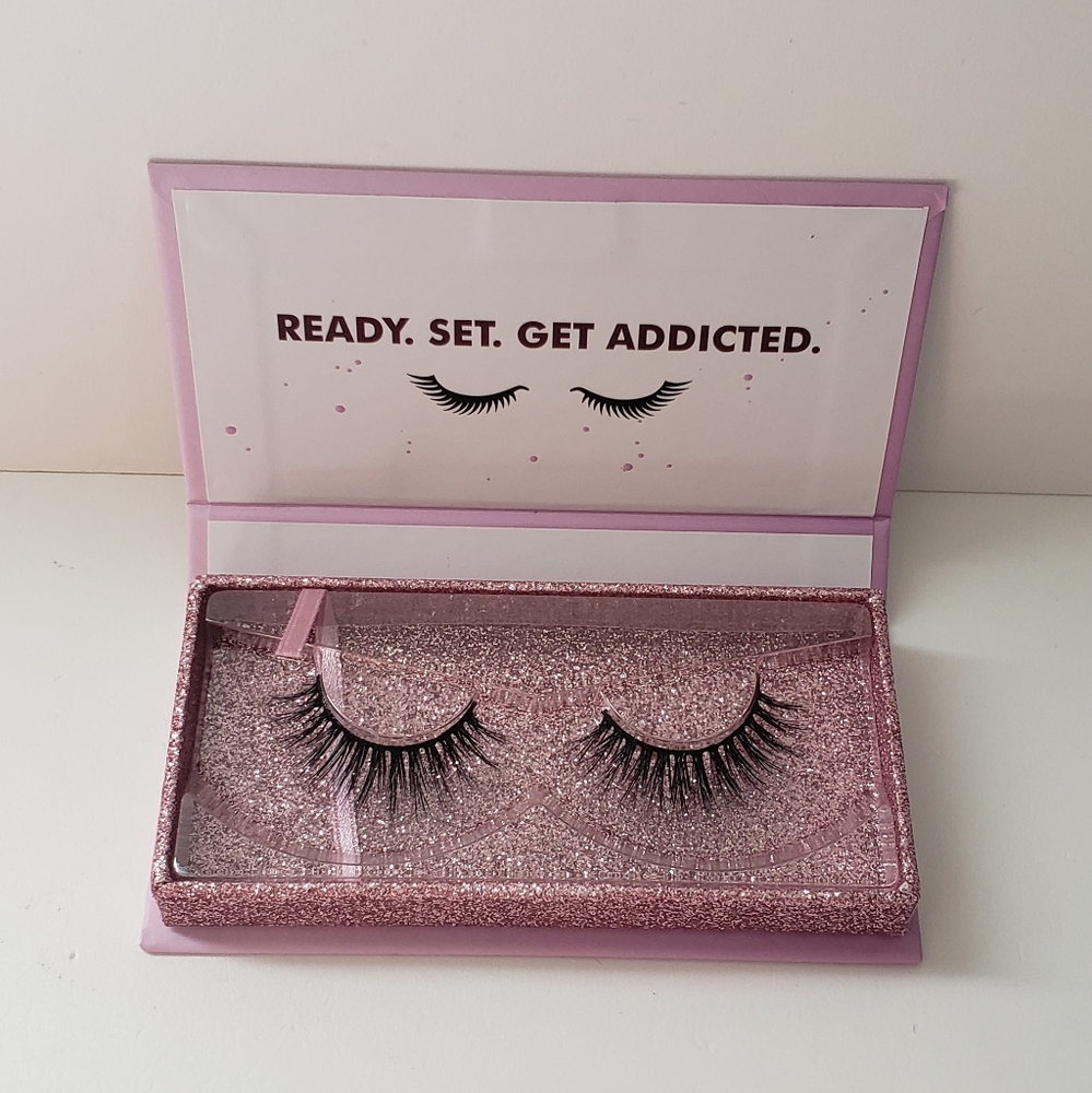 🐢2/$15 Lashaholic Lashes They're Real I Swear